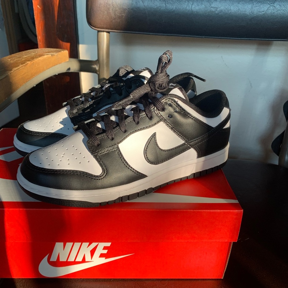 Nike Dunk Low Black and White